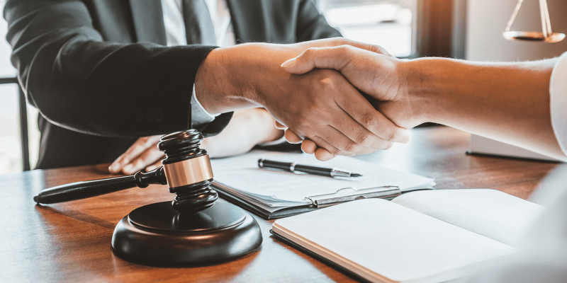 direito-empresarial-e-contratual-1621293148 (1) direito-empresarial-e-contratual-1621293148 (1)